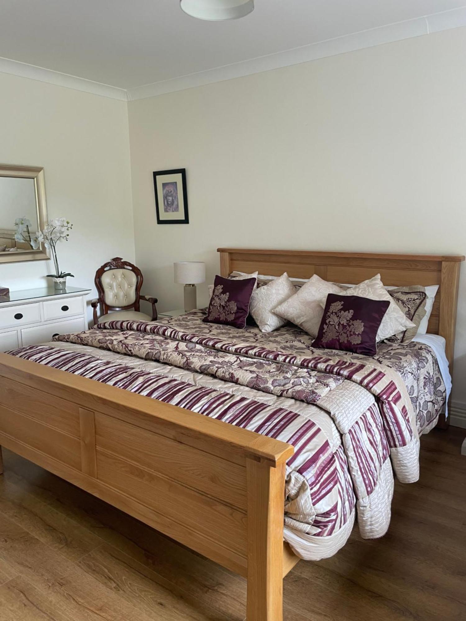 Grove House Bed & Breakfast 4*