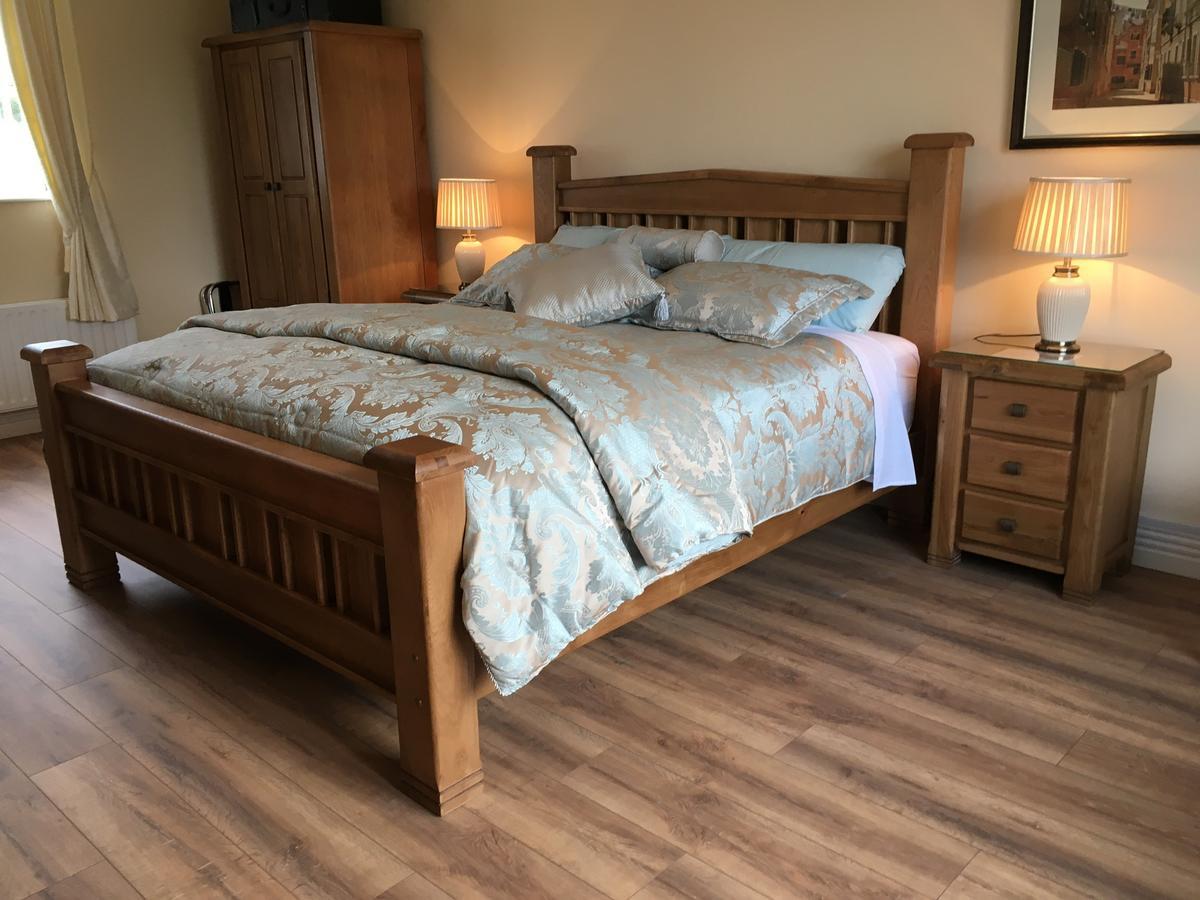 Grove House 4*